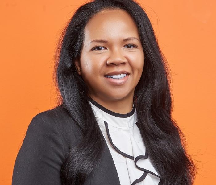 Headshot of Felicia Ravelomanantsoa